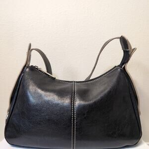 Black Shoulder Bag with Contrast Stitching Y2k